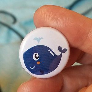 NWT Pin SUPER CUTE Blue Whale Spouting Water 1"